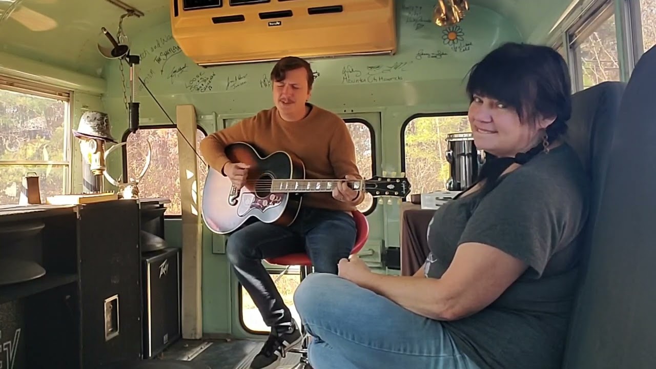 Andy Thacker - Full Show 2.0 - Episode Eighteen - Bring It On the Bus