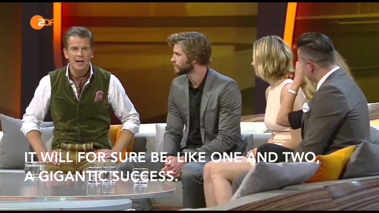*ENGLISH SUBTITLES* "Wetten, Dass...?": Jennifer Lawrence & Liam Hemsworth on (8/11/14)