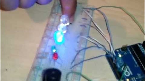 Juego de Reacción con Arduino