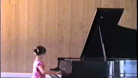 Jamie Chen, 9, plays Waltz in a minor by Chopin