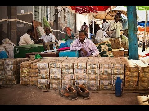 SOKO LA AJABU PESA ZINAUZWA KAMA NGUO UNGEPENDA KUISHI HAPA