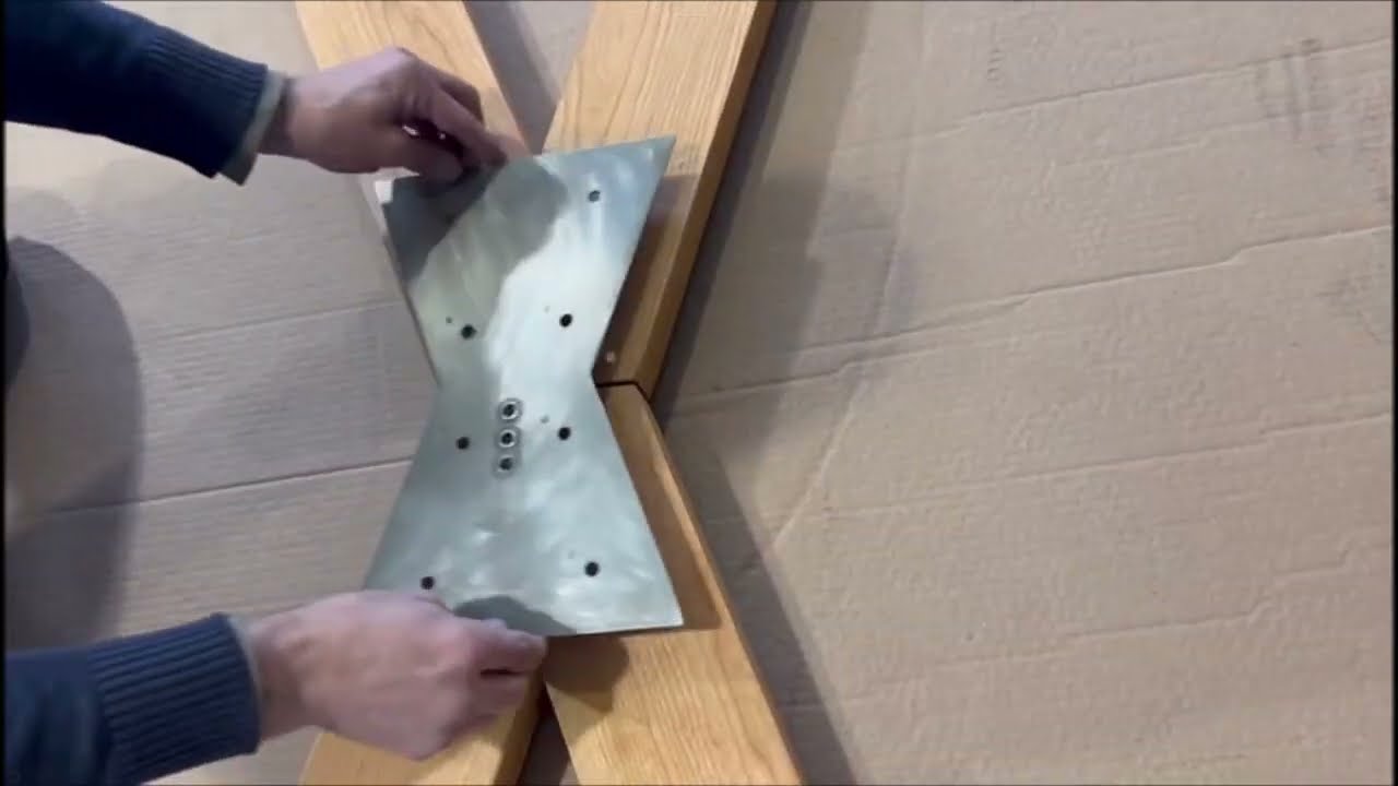 ⁣Making Saint Andrew's Cross BDSM ( crux decussata, X-cross, X-frame or saltire cross)