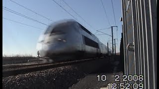 Passage de 11 TGV et 1 ICE sur la LGV Est à VILLEROY (77). 300Km/h à 3 mètres des voies.