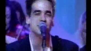 Video thumbnail of "3 Colours Red 'Beautiful Day' (Top of the Pops '99)"