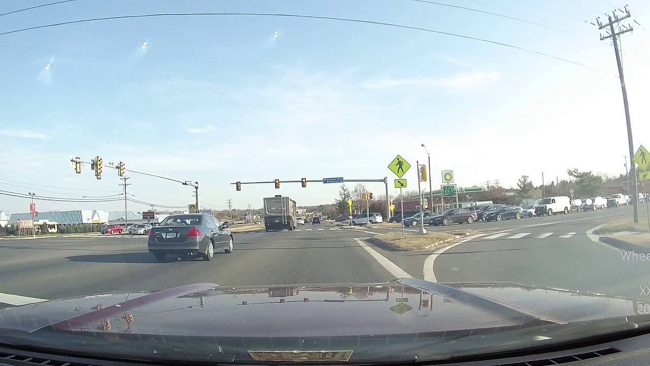 Red Light Jumper Can't See Over Truck - Stupid Drivers on Dashcam - YouTube