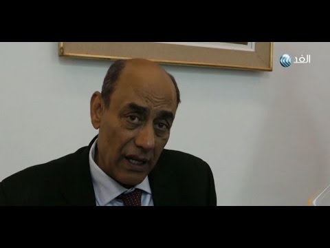 أحمد بدير بعد تكريمه في مهرجان نيابوليس بتونس نحارب الإرهاب بالفن