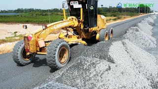 Activities Liugong Grader Operator Spreading Gravel Installing Road Finished Foundation Construction