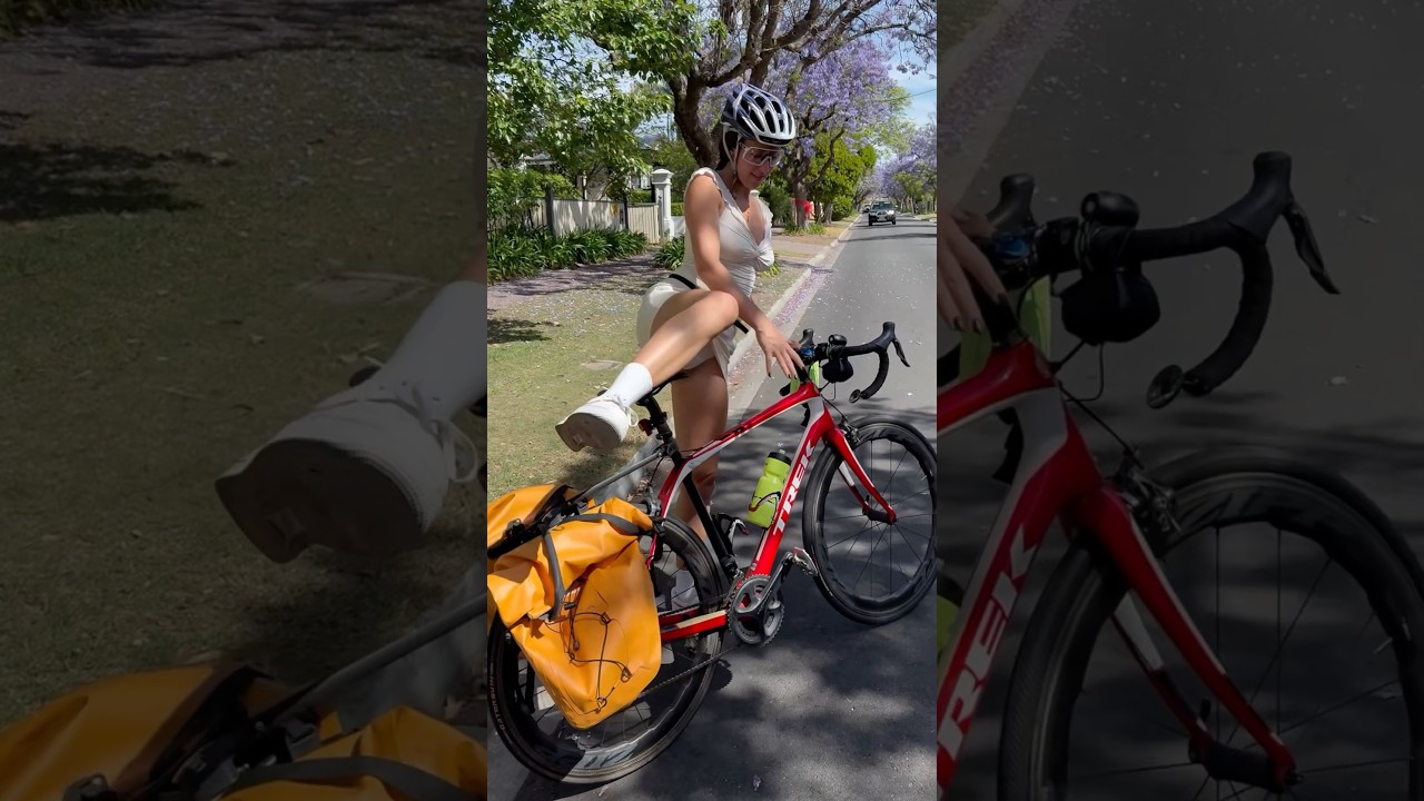 HOW TO SAFELY MOUNT A ROAD BIKE FOR WOMEN #cycling #cycle #bike #bikelife #roadbike #roadcycling