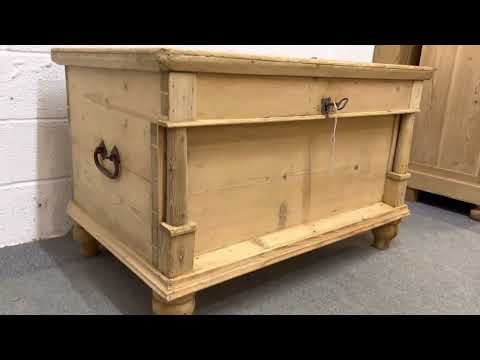Large Very Old Pine Box Chest Trunk (V1708B) @PinefindersCoUk