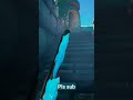 He was immortal🤣#seaofthieves #like #subscribe #bemorepirate #skill