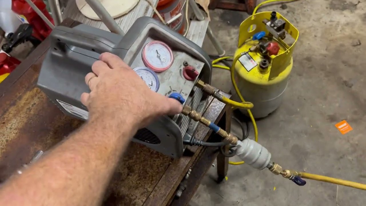 2010 Chrysler Town & Country Dash Removal and Evaporator Replacement