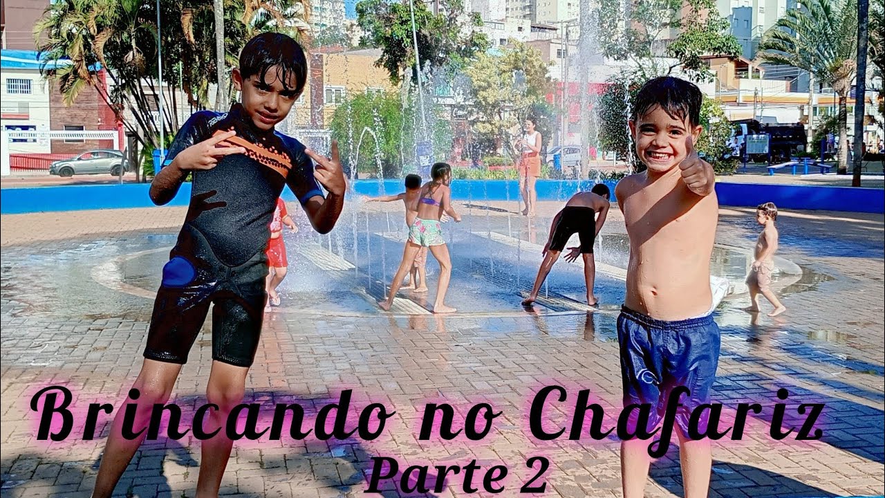 Brincando no Chafariz de São Caetano do Sul  *parte 2