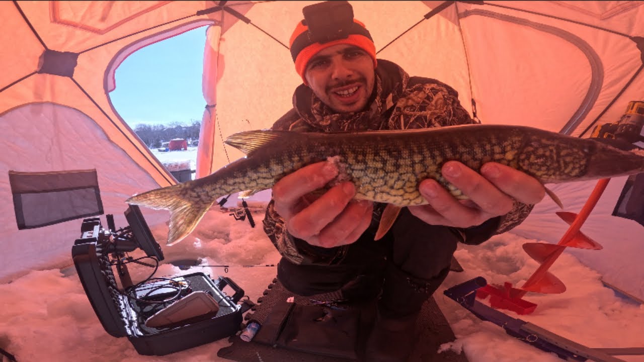 شاركت في مسابقة صيد السمك على الجليد في كندا 🇨🇦 