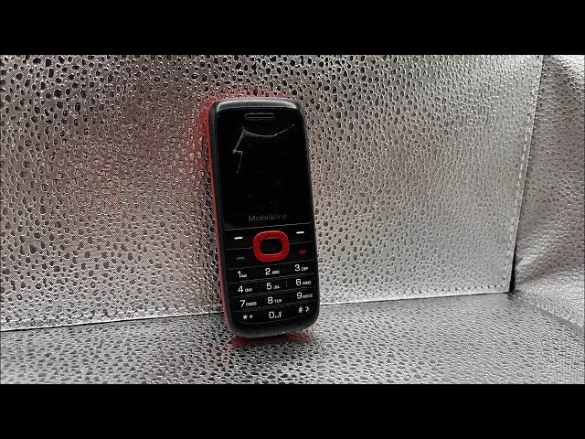 Telefono Mobiwire Ayasha Sbloccato Rosso E Nero - 4G, 3G, Fotocamera 2MP - Usato (Display Rotto)