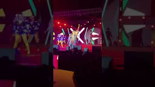 Urvashi Rautela So Hot Dance Video In Filmfare Awards