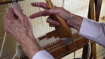 Tapestry Techniques - vertical lines part 2