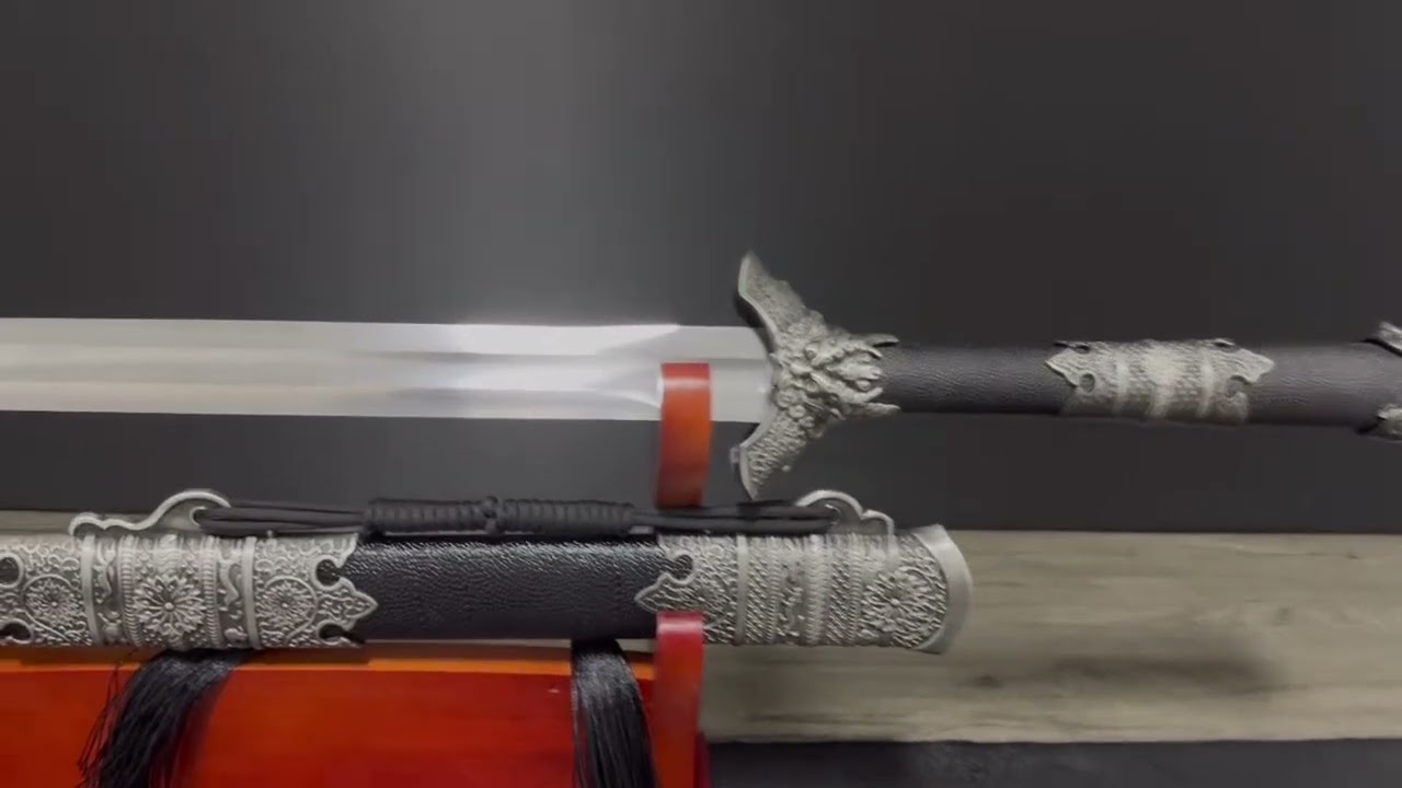 Unveiling the Power of the Chinese General's Sword | ChineseSword.Store