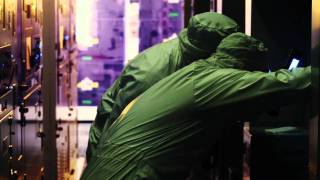 Intel Factory Tour - 32Nm Manufacturing Technique