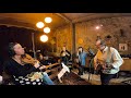 Capture de la vidéo French Kiss # 151 : "Le Monde S'écroule" ( Julien Baer / Blue House Cover)