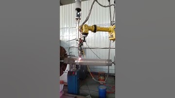 Laser cladding machine is processing a hydraulic shaft #repair #laser #lasercladding #repairshop
