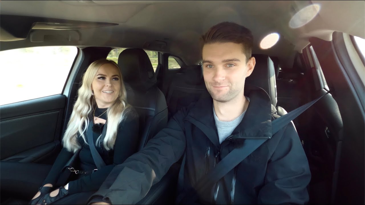 Auto ja persoona - Niclas Grönholm & Citroën C5 X Plug-in hybrid (Teknavi 2023)