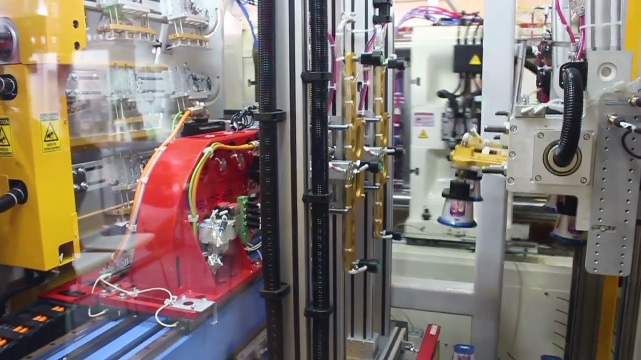 ТПА HURMAK + роботизированный IML комплекс