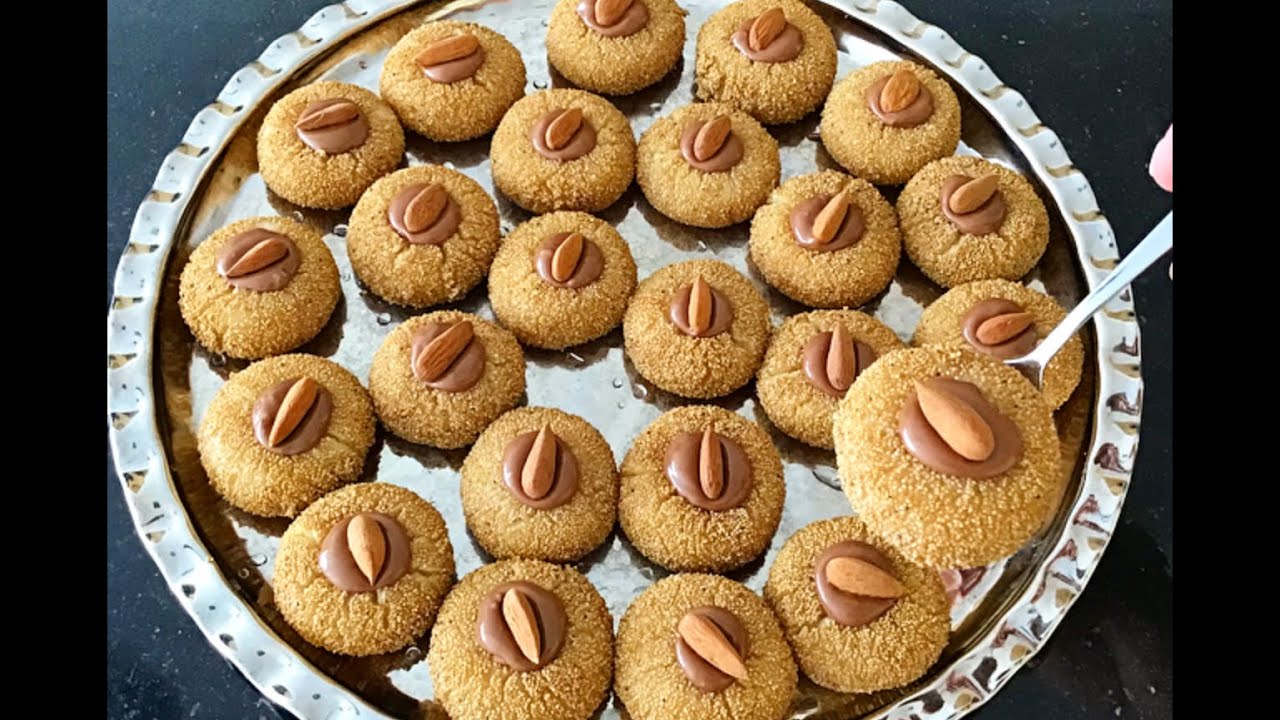 Haşhaşlı balbadem tatlısı tarifi Haşhaşlı balbadem tatlısı tarifi