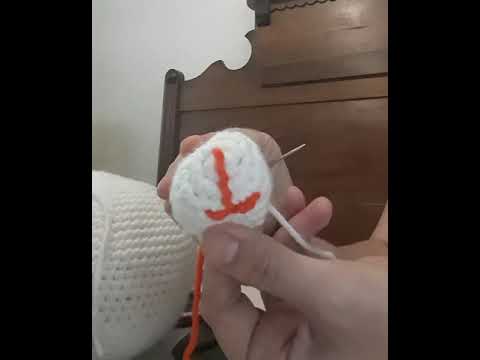 Quick Tips for Stitching and Embroidery Details on your Crochet Amigurumi