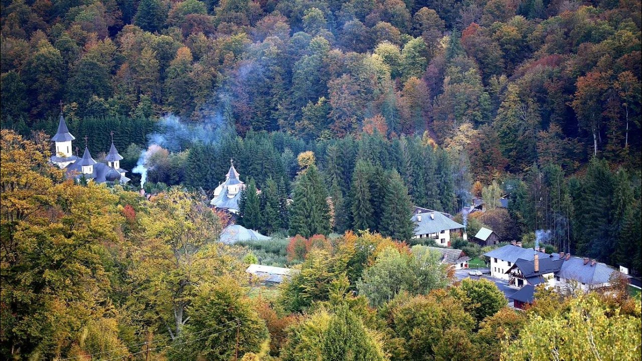 ⭕Live: Ceasurile, Obednița și Liturghia Darurilor înainte Sfințite