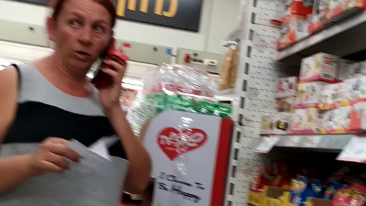 Центр Давида. Экскурсия по супермаркету и фалафельная - YouTube