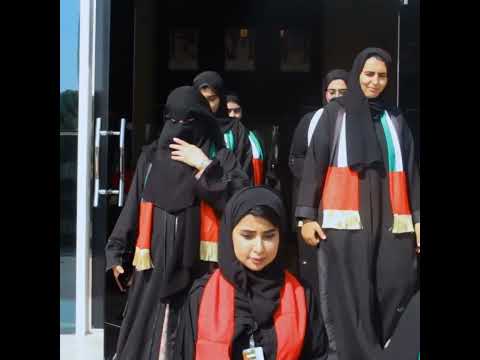 في قلوبنا وطن و في سمانا علم يوم العلم