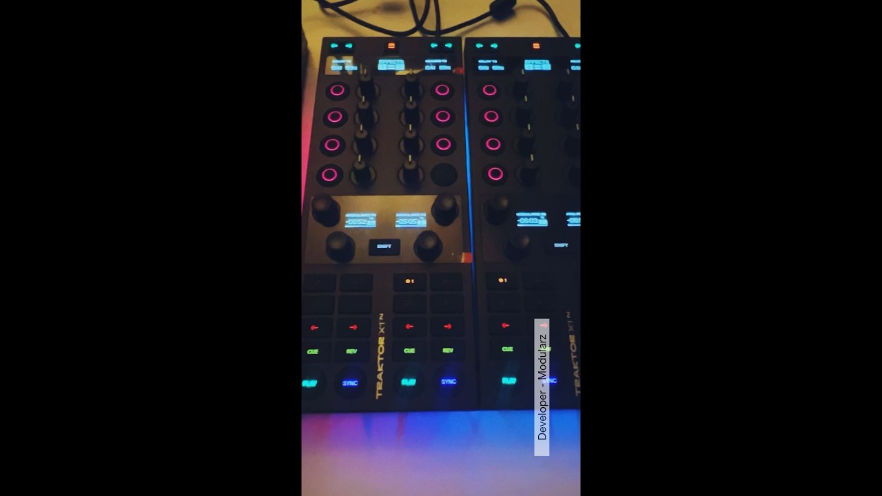 Traktor X1 MK3 by Native Instruments “unboxing” just announced 