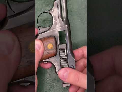 S&W 1913