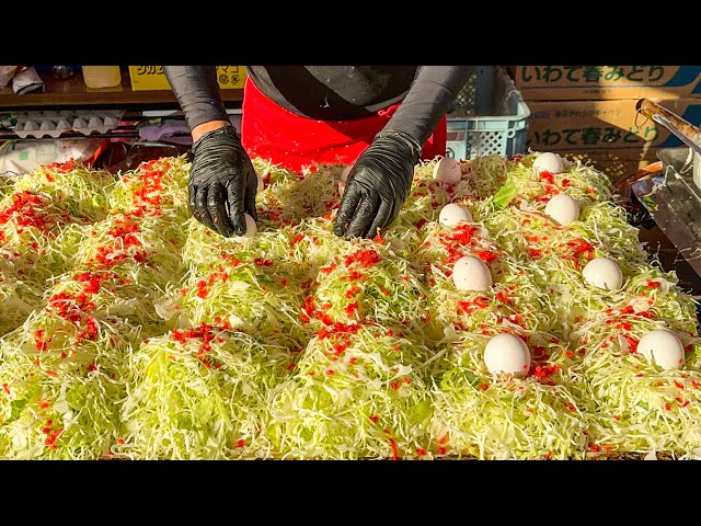 japanese street food - okonomiyaki compilation  焼きたて色々お好み焼き
