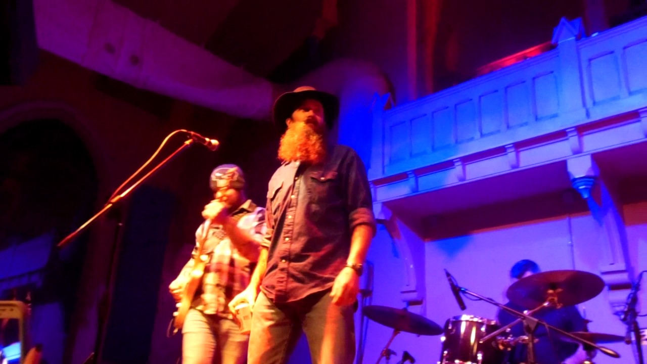 Ward Davis & Cody Jinks -  Old Wore Out Cowboys