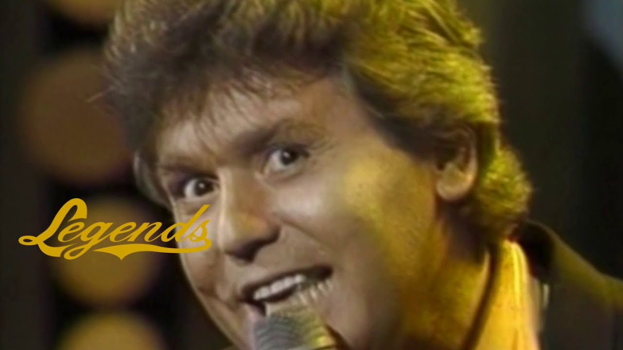 RAPHAEL   TOCO MADERA