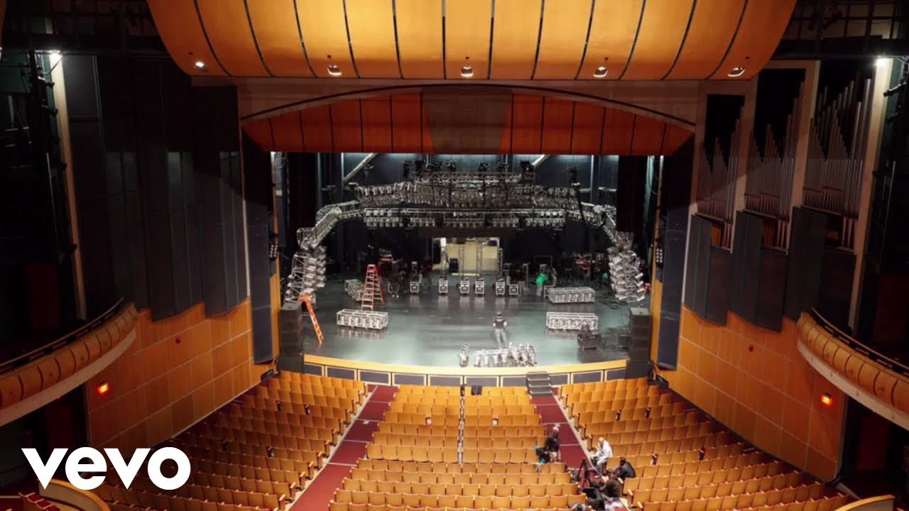 Tom Davis - SIXTEEN DAYS (Official Music Video)