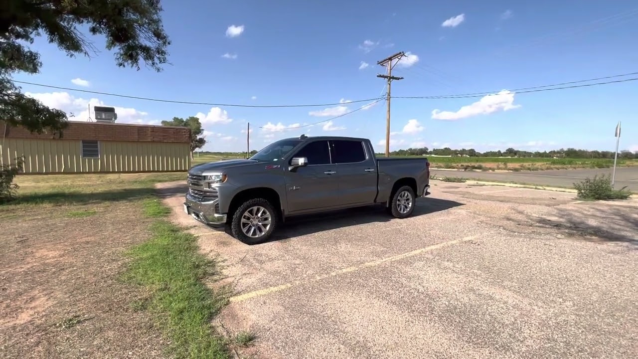 2021 Chevy Silverado 3.0 Duramax with Bilstein 5100 series 0-2.5in leveling struts.