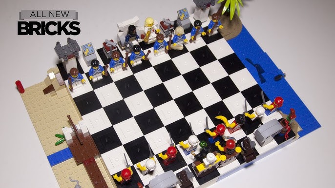  LEGO Iconic Chess Set 40174, 2 Players : Toys & Games