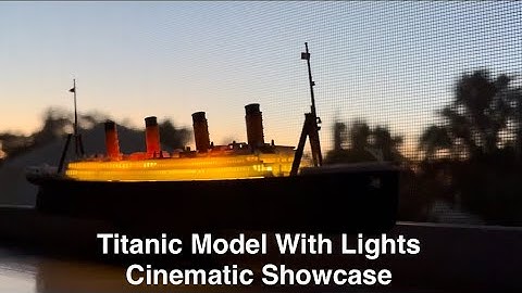 RMS Titanic Model With Lights (Cinematic Showcase)