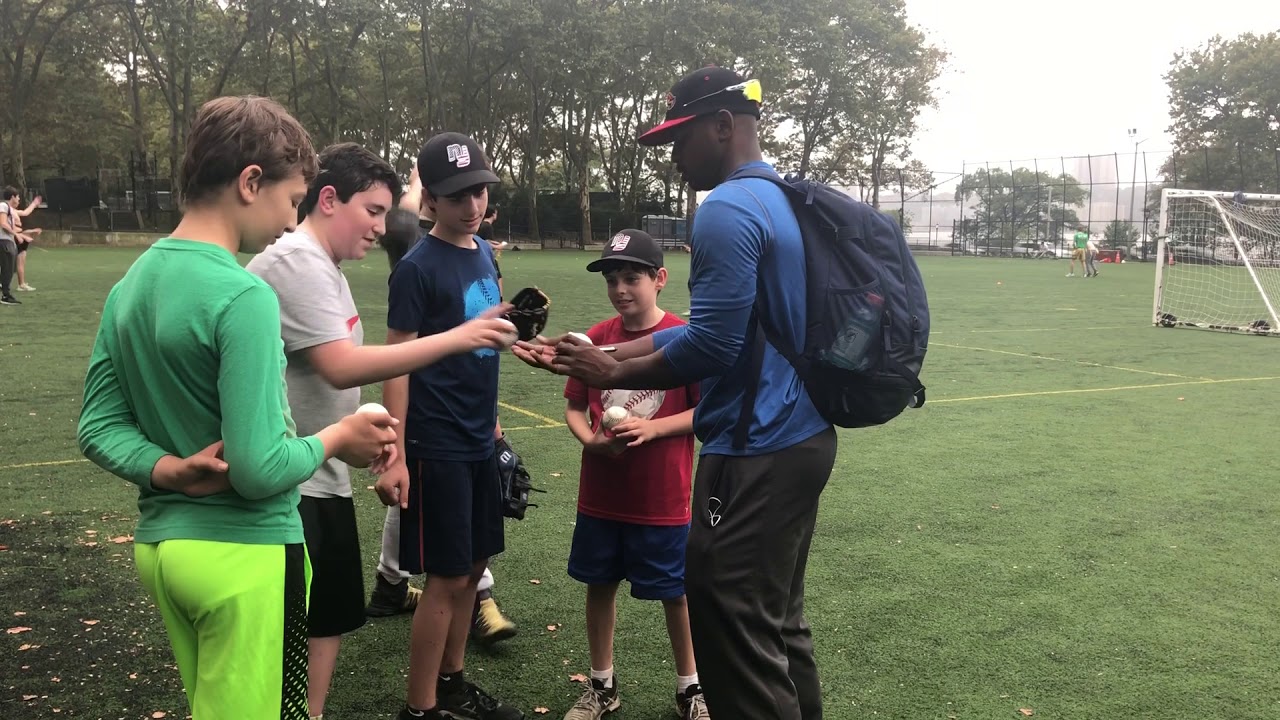 hitting the gym HARLEM BASEBALL HITTING ACADEMY