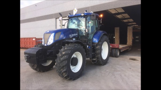 Loud Tractor Horn #agriculture #tractor #farming 