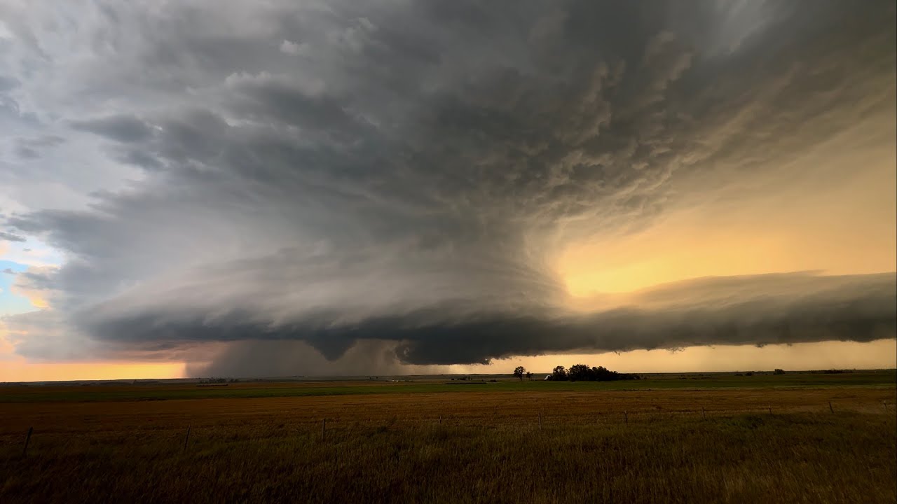 Supercells and Tornadoes - YouTube