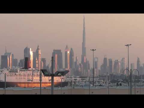 2019-12-05 Dubai – Busfahrt von Burj Khalifa zur MS Europa