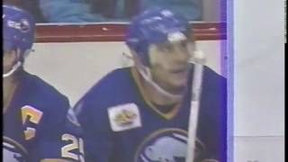 Former Sabres star Rick Vaive describes battle with alcohol in new