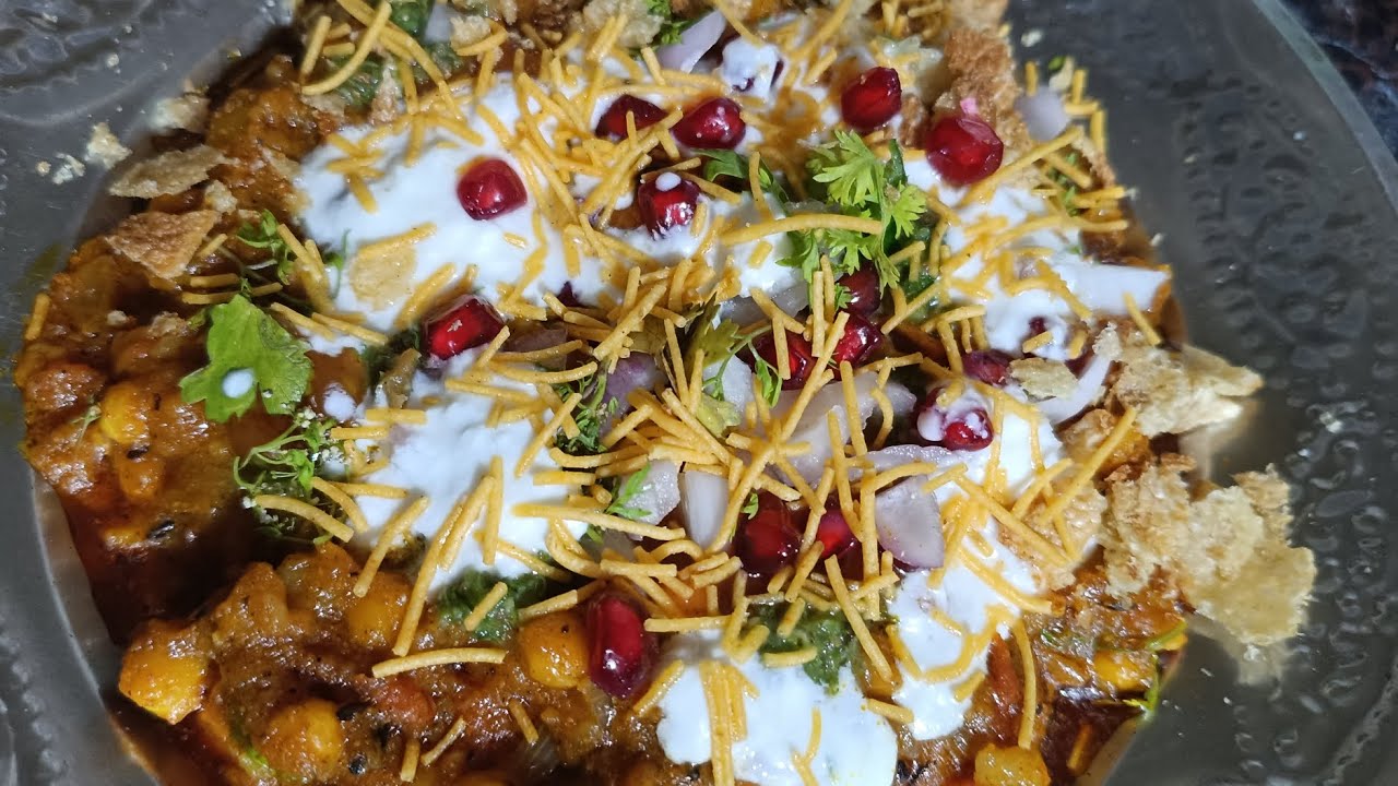 Jhatpat tasty Ragada chart aasani se ghar per banaaiye||aloo matar chat ...