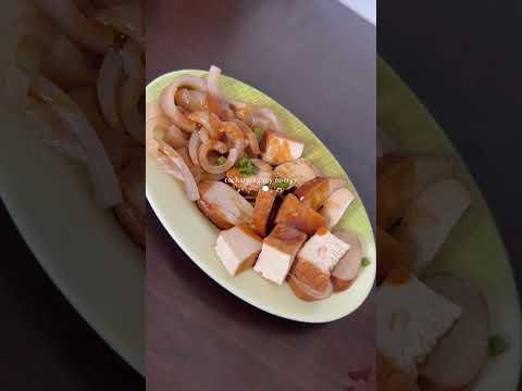 南崁隱藏小吃是它！一碗入魂的道地魯肉飯巡禮