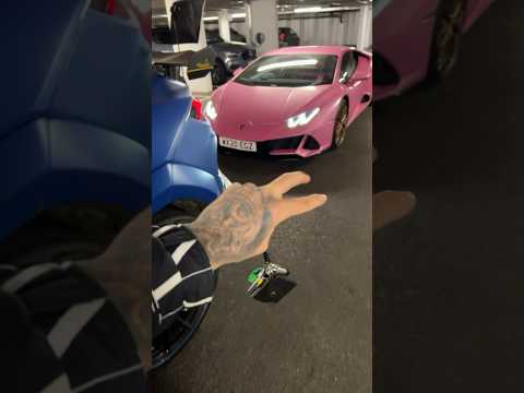 روش صحیح نشان دادن دو انگشت