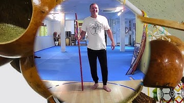 How to string the berimbau