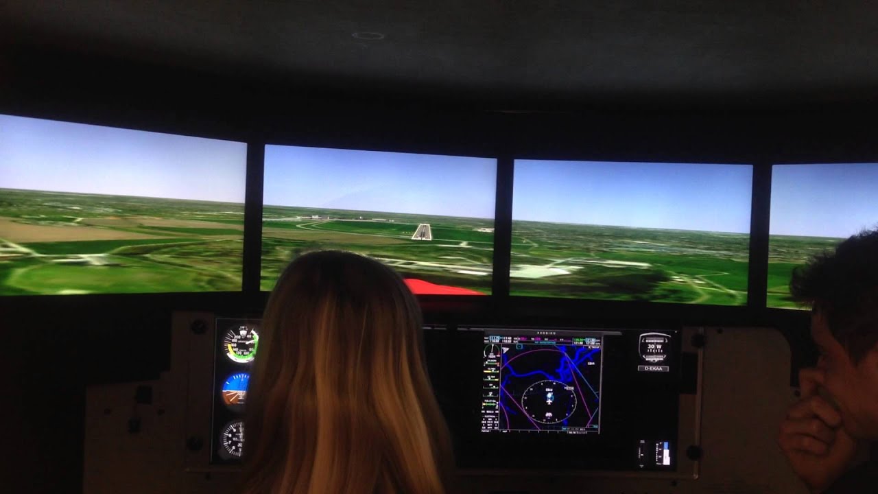 Liselore op de FNPTII van EuroPilot Center